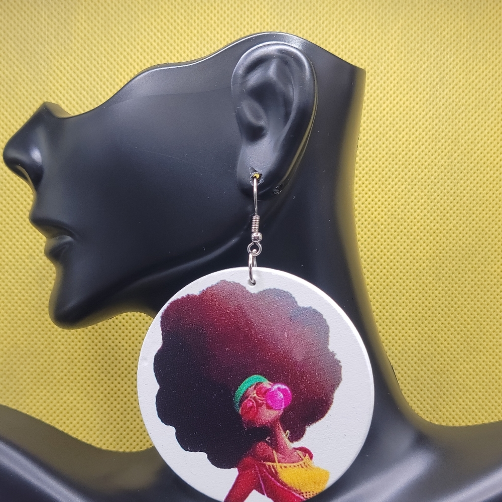 Earrings - Picture 6 of 7